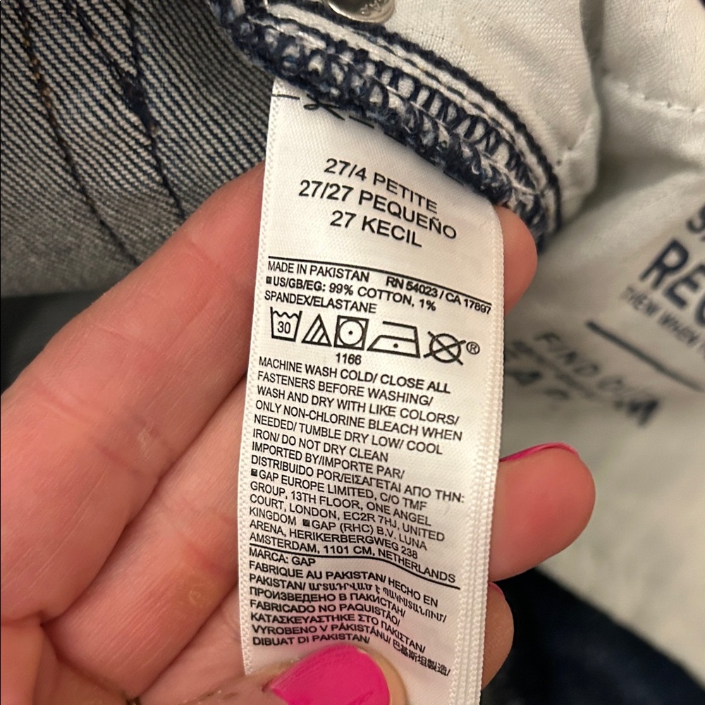 Gap Women's Petite High-Rise Stride Wide-Leg Jeans. Size 27/4 petite. NWT! - Picture 3 of 10